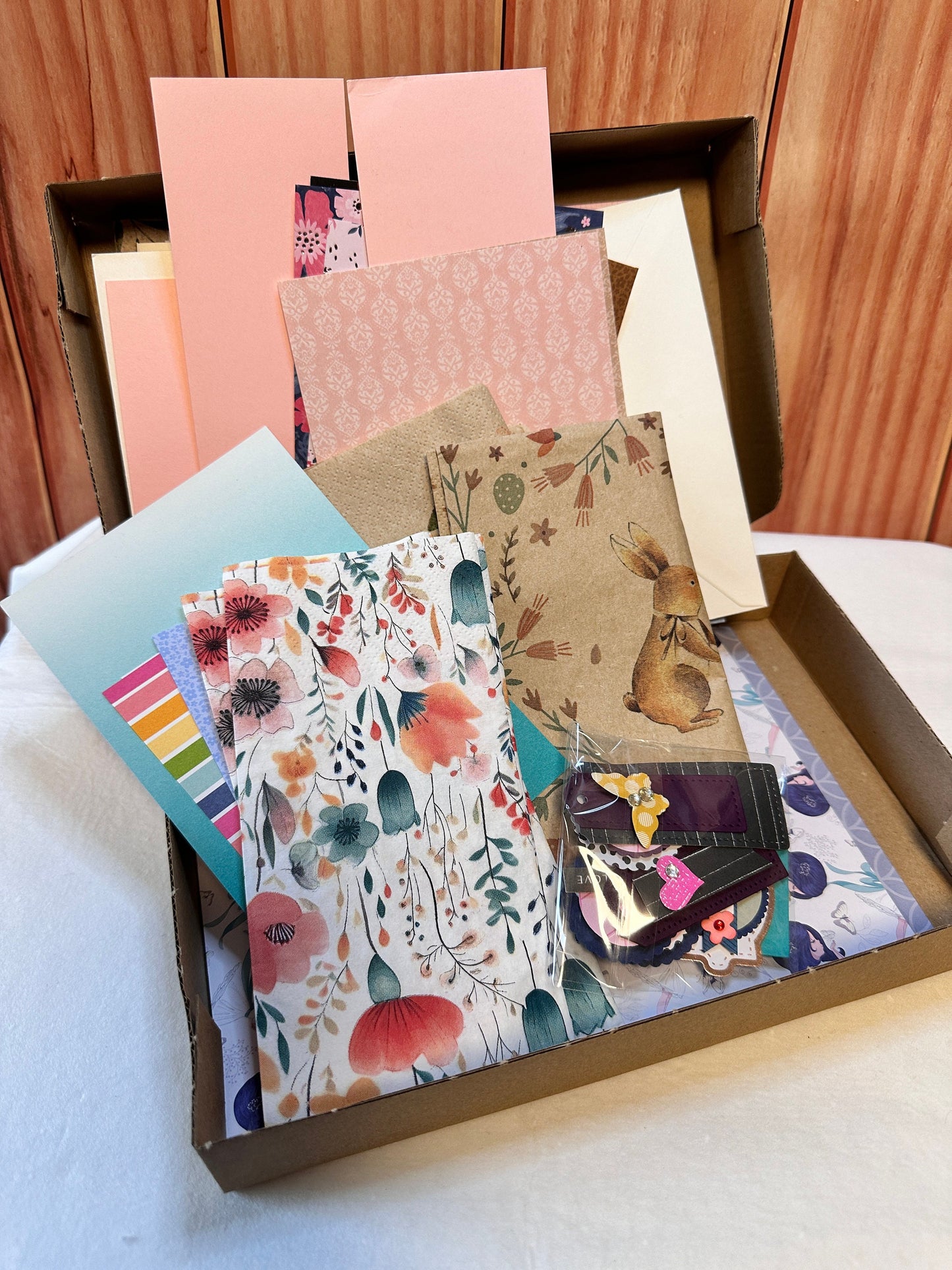 Kreativbox - Scrapbooking, Karten